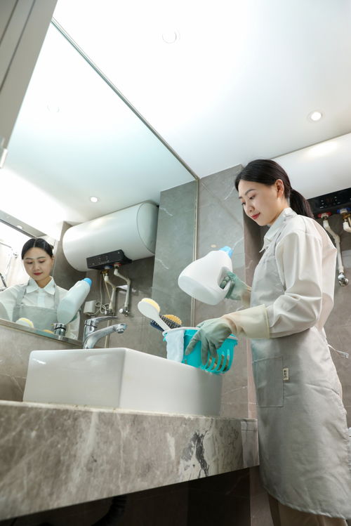 衛生間清潔整理保潔服務女性人物攝影圖 攝影